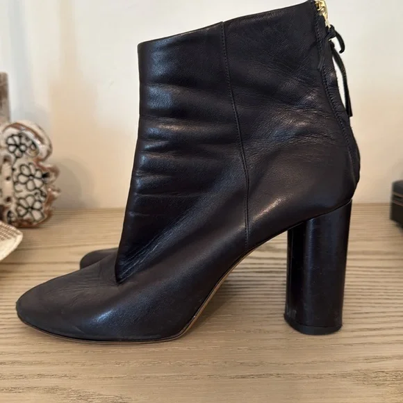 Isabel Marant Elegant Black Leather Ankle Boots 39 - Picture 4 of 5